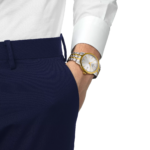 ⁦ساعة تيسو كلاسيك دريم كوارتز – 42 ملم | Tissot Classic Dream Quartz – 42mm⁩ - الصورة ⁦2⁩