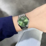 ساعة كاسيو الرجالية الكلاسيكية الخضراء MTP-1381D-3AVDF – Casio Green Dial Day-Date Stainless Steel Watch