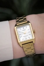 ساعة كاسيو النسائية الذهبية الكلاسيكية LTP-V007G-9EUDF – Casio Gold Rectangular Classic Watch