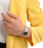 ساعة كاسيو LTP-V002D-1B3UDF النسائية الكلاسيكية السوداء مع سوار ستانلس ستيل | Casio LTP-V002D-1B3UDF Women Black Classic Stainless Steel Watch