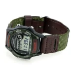 ساعة كاسيو W-220HF-3AVDF الرقمية الرياضية باللون الأخضر مع سوار قماشي/جلدي | Casio W-220HF-3AVDF Digital Sport Watch Green Resin Case Cloth/Leather Band