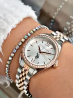 ساعة يو إس بولو أسن USPA2085-06 نسائية كلاسيكية روز غولد/رمادي ستانلس ستيل – US Polo Assn. USPA2085-06 Women’s Rose Gold Grey Classic Watch